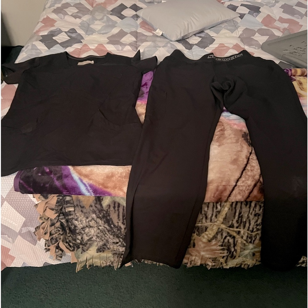 sketchers scrubs size small